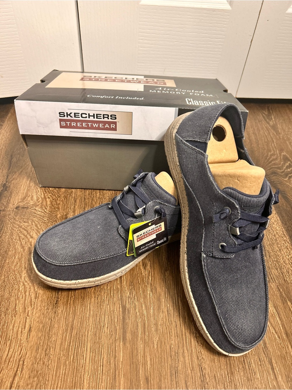 Skechers Men's Size 11 Melson Volgo Slip-on Casual Navy Gray Shoe New in Box